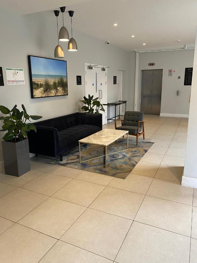 Morden 1 Bedroom City- Apt Central Stylish Living Croydon Zewnętrze zdjęcie
