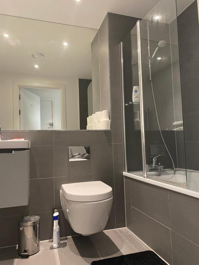 Morden 1 Bedroom City- Apt Central Stylish Living Croydon Zewnętrze zdjęcie