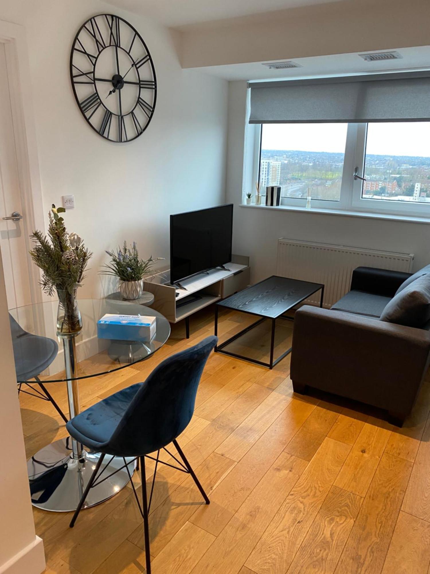 Morden 1 Bedroom City- Apt Central Stylish Living Croydon Zewnętrze zdjęcie